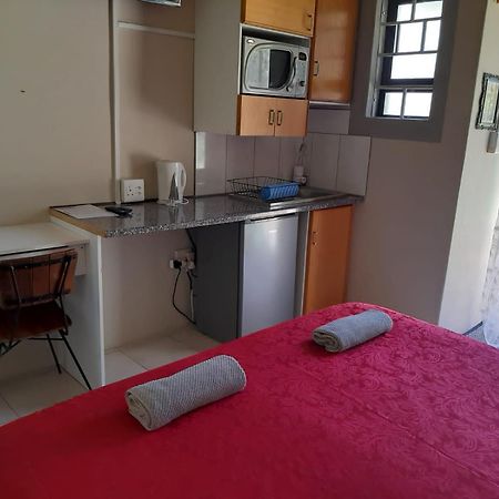 Chariots Guest House Polokwane Bagian luar foto