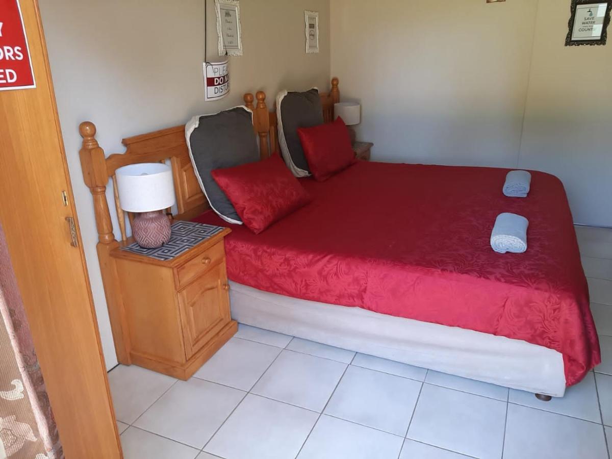 Chariots Guest House Polokwane Bagian luar foto